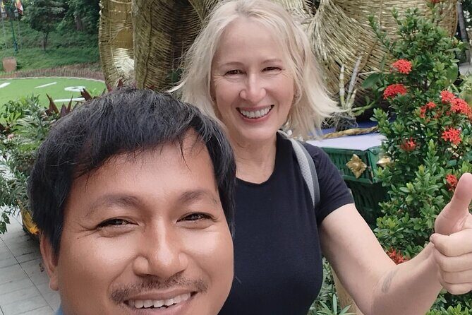 10 Stop Phnom Penh Tour by Tuk-Tuk, includes S21 & Killing Fields - Wat Ounalom to Wat Phnom: Temples, Stairs, and Heat Reality