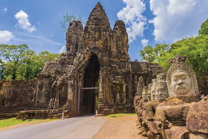 13 Days Private Tour to Cambodia, Angkor Wat and Vietnam - Hanoi: museums, mausoleum area, pagodas, and water puppets