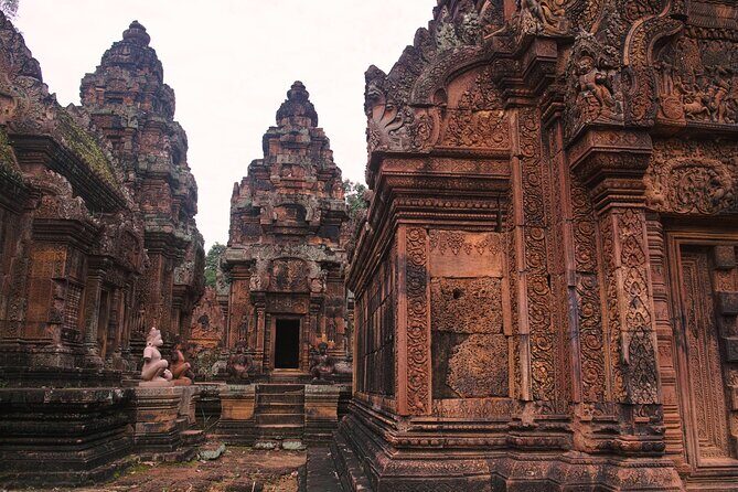 13 Days Private Tour to Cambodia, Angkor Wat and Vietnam - Ha Long Bay overnight: the cruise value is time, not just scenery