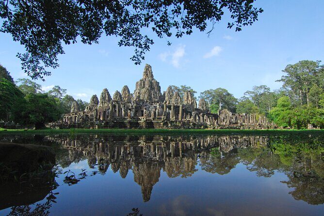 13 Days Private Tour to Cambodia, Angkor Wat and Vietnam - Hoi An: Japanese bridge, old houses, river views, and the night show