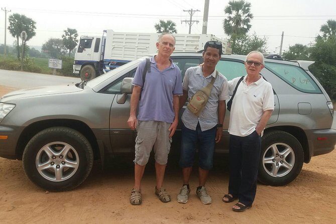 A day Trip Sightseeing Phnom Penh - Siem Reap - Private English Speaking Driver - The ancient bridge stop: Dkei / Kampong Kdei and the Naga story