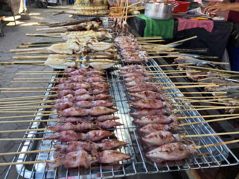 A Day Trip to Kep Beach and Kampot from Phnom Penh - Kampot’s colonial lanes, fish market stops, and quick scenic breaks