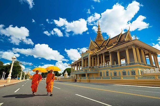 A Half Day Tour in Phnom Penh City - Transportation details that matter in Phnom Penh heat