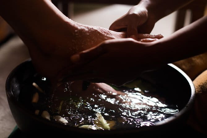 Apsara Indulgence 4 Hands Massage in Phnom Penh - What to Bring (and What to Tell Them)