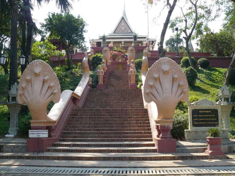 Best of Phnom Penh: Half-Day Private City Tour - Quick Highlights