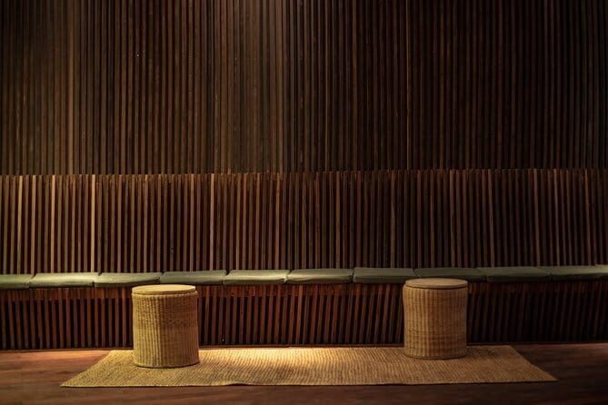 Bodia Tonic Massage in Phnom Penh - Your session flow: welcome, cold towel, feet cleansing, massage