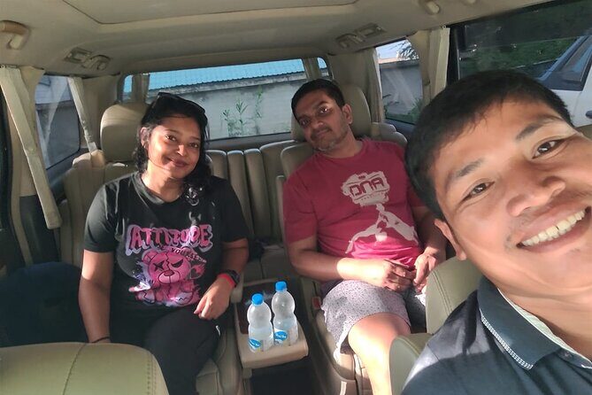 Cambodia Taxi Service - Banteay Kampong Kdei’s ancient bridge: a short stop with real payoff