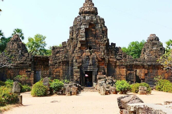 Chiso temple, Neang khmao, and Taprum temple historical site Tour - Yeay Pov: The Final Temple Stop