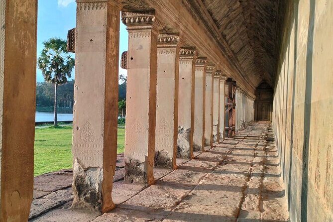 Day trip Phnom Penh to Siem Reap & Return back - Banteay Kdei: the calmer finish and a smarter lunch break
