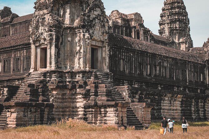 Discover the Tastes Temples and Tales of Authentic Cambodia - Battambang’s Sangkae River dinner: when food is tied to place