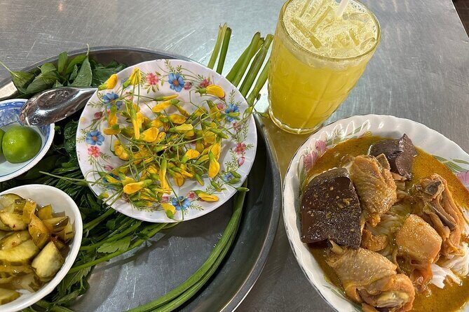Evening Cambodian Food Tour - Why an evening tuk-tuk food loop is smart in Phnom Penh