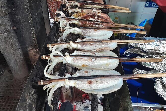 Evening Cambodian Food Tour - Chamkamon and Nagarworld tunnels: modern night energy