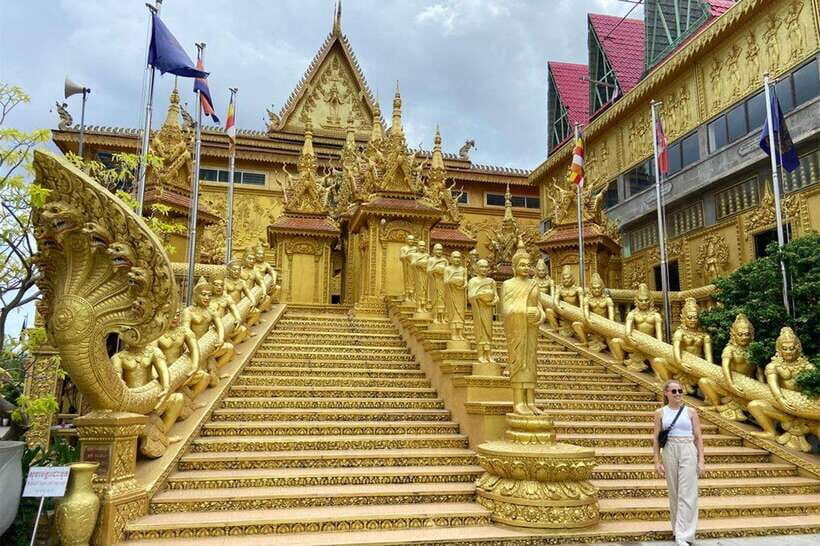 From Phnom Penh: Half-Day Silk Island Tour with Guide - Transport, Comfort, and the Heat Factor