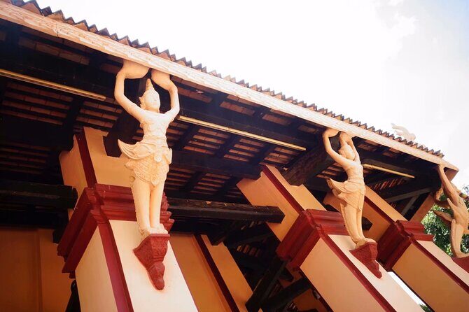 Full-Day Discover Oudong Mountain-Former Capital City & Phnom Penh City Tours - Preah Sakyamoni Chedi: Shrines, Buddhas, and the Shadow of Khmer Rouge (1977)