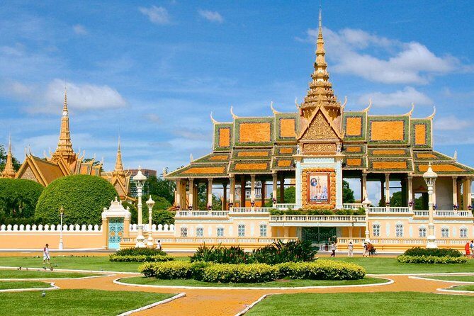 Full-Day Phnom Penh City Tours - A one-day route that balances Royal Phnom Penh with Khmer Rouge reality