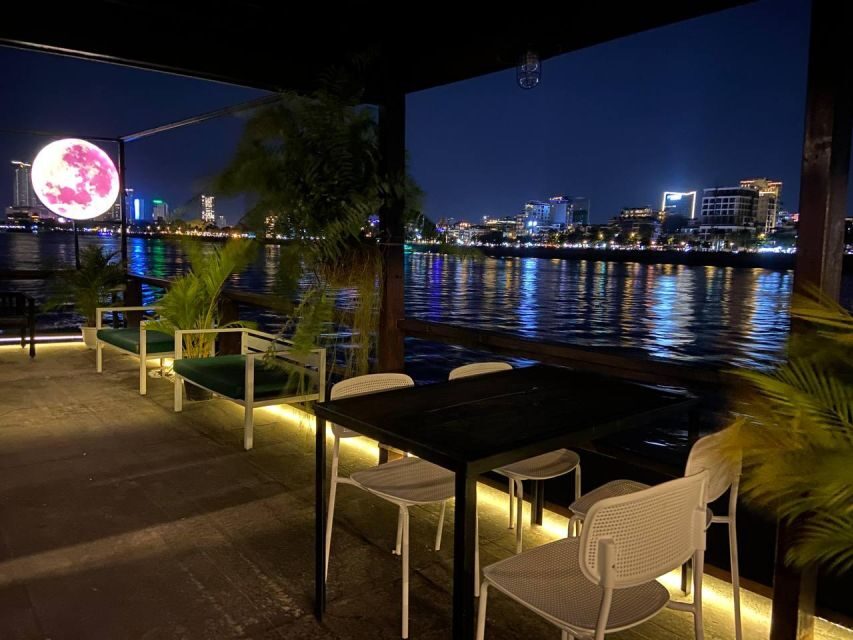 Nightlife three hours food tours - Quick hits before you go