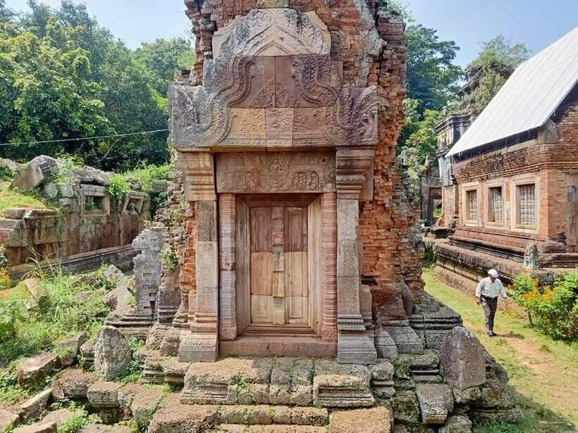 One Day Trip to Phnom Da, Ta Prohm Bati, Neang Khmao & Chiso - Yeay Peau / Yeay Pow Temple: a mother-linked legend you can feel in the stones