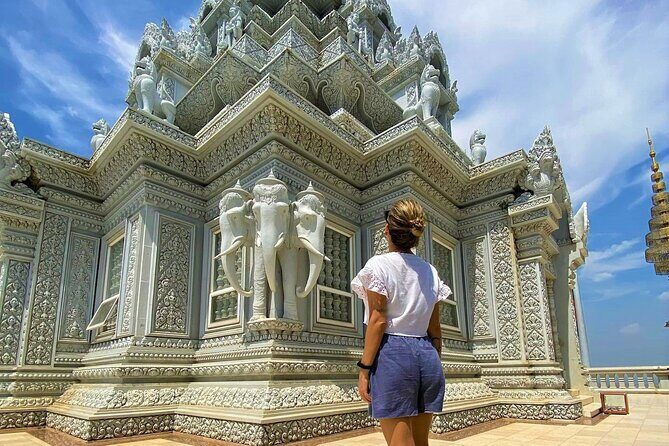Oudong Mountain & Phnom Baset Private Tours from Phnom Penh - A Phnom Penh day trip that actually makes sense