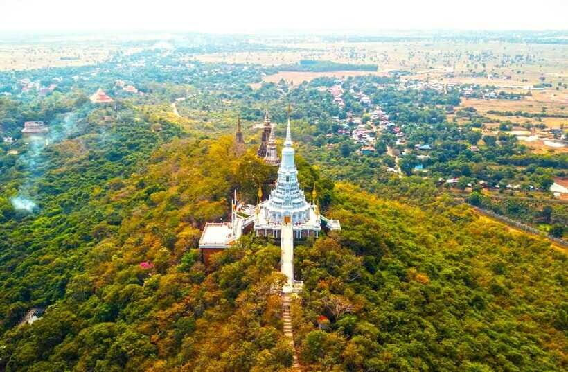 Oudong Mountain & Phnom Baset Private Tours from Phnom Penh - Phnom Baset: a pre-Angkorian temple and a reclining Buddha
