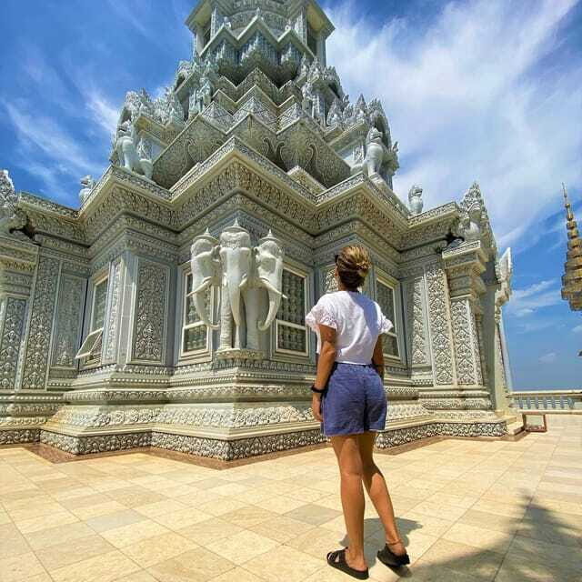 Oudong Mountain & Phnom Baset Private Tours from Phnom Penh - The Buddhist stops: Vipasana Center and Sontte Wan’s decoration