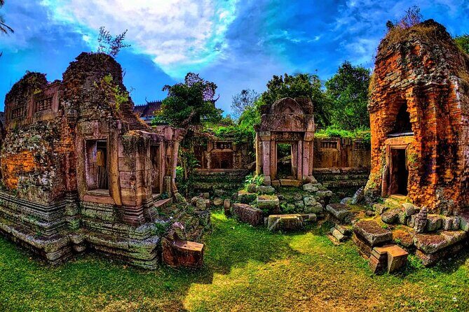 Phnom Chisor & Tonle Bati Private Tours from Phnom Penh - Sen Thmoul and Sen Rovieng: the smaller stops that keep the story readable