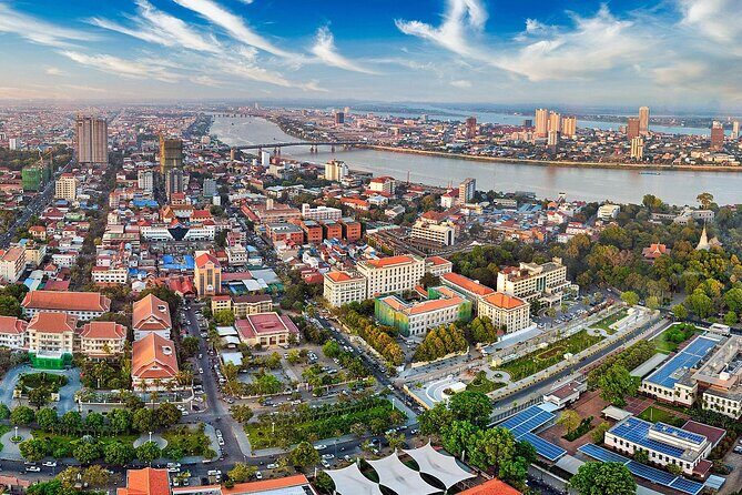 Phnom Pehn City Must See Highlight Guided Tour - Phnom Penh in One Practical Day: What This Highlight Tour Gets You