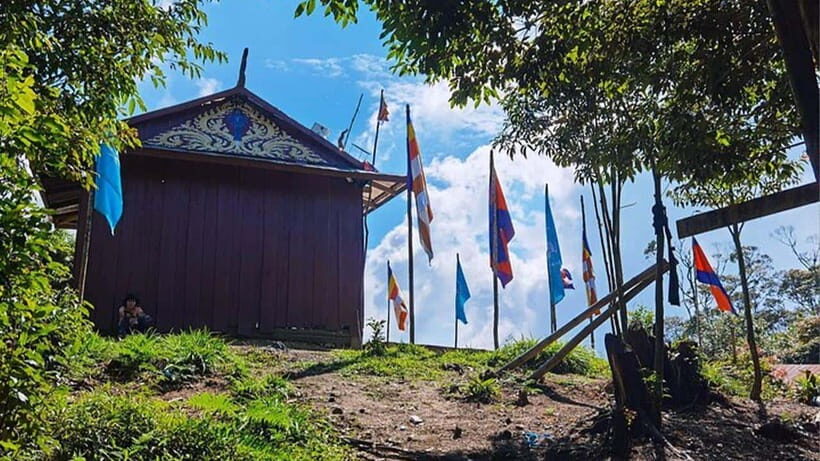 Phnom Penh: 2-Day Aural Mountains Hiking Adventure - Day 2: Summit push, a plane-crash site detour, and 360° views