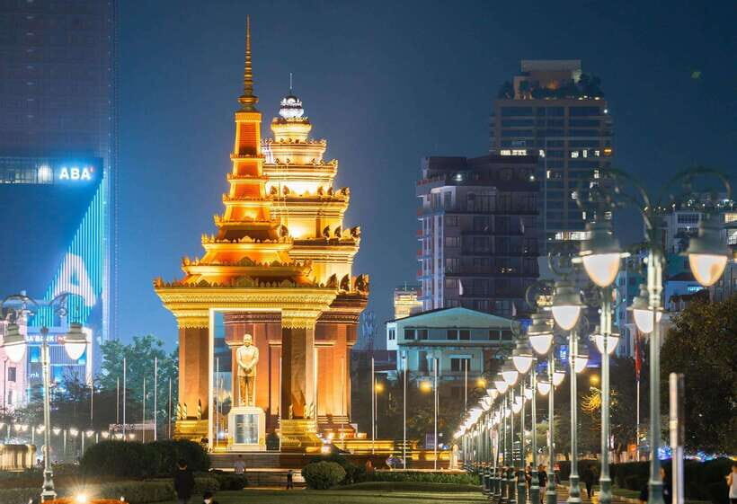 Phnom Penh: 9 Exciting Spots Evening Tuk-Tuk Tour - Timing and Pace: A 6 PM Start That Works (Almost) Everywhere