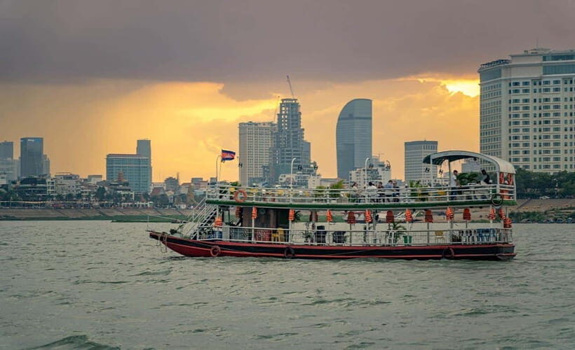 Phnom Penh: Bike & Boat Tour / E-Bike Available - Timing and Flow: What the 4–5 Hours Feels Like