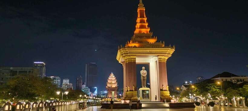 Phnom Penh: City Sights Evening or Half day Tour by Tuk Tuk - Key highlights to know before you go