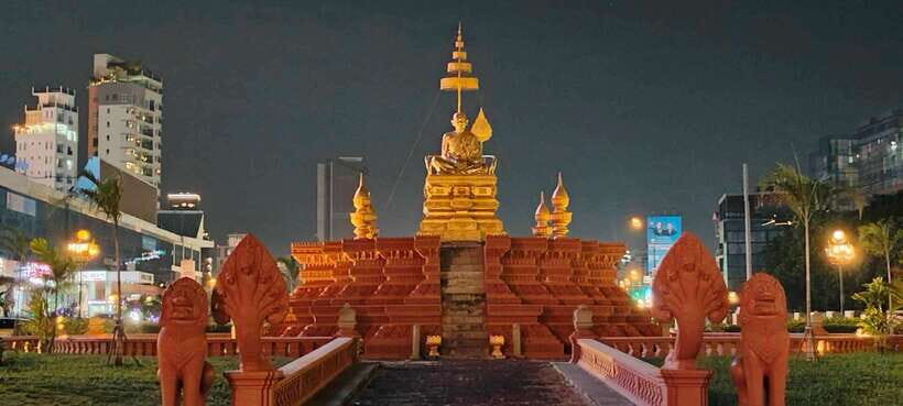 Phnom Penh: City Sights Evening or Half day Tour by Tuk Tuk - Independence Monument, Sihanouk Statue, and Chuon Nath Garden