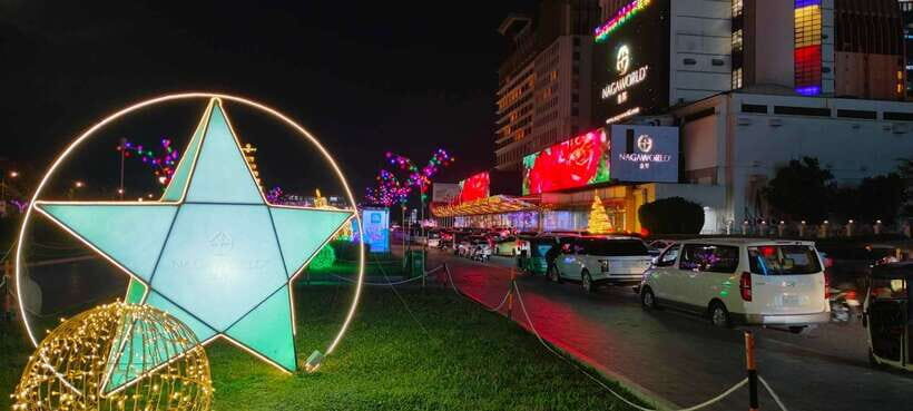 Phnom Penh: City Sights Evening or Half day Tour by Tuk Tuk - Riverside views, Diamond Island, and the NagaWorld strip