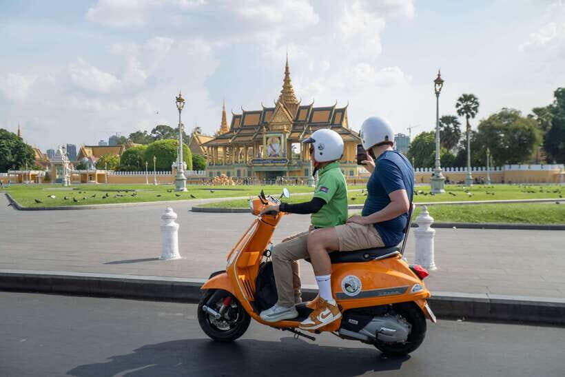 Phnom Penh: City & Silk Island Haft Day or Full Day Tour - Golden Temple and Koh Oknha Tei: The Rural Contrast Starts Sooner Than You Think