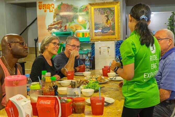 Phnom Penh Evening Foodie Vespa Tour / Tuk Tuk Available - Vespa vs Tuk Tuk: Picking the right way to ride