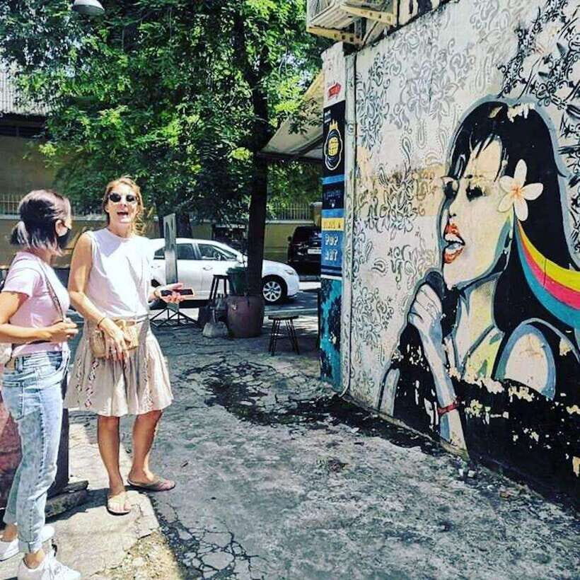 Phnom Penh | Food & Street Art Half Day Tour by Tuk Tuk - Who should book this, and who might want to skip