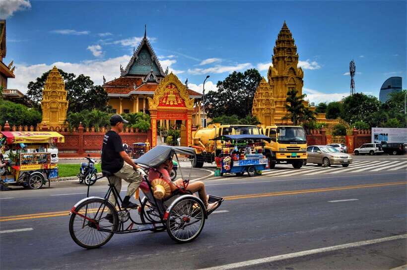 Phnom Penh Full Day Private Tour with All Admission Tickets - Tuol Sleng (S-21) and Choeung Ek: the heaviest part of the day, handled with a guide