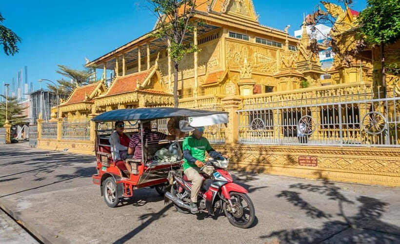 Phnom Penh Haft Day Tour to Silk Island by Tuk Tuk - Mekong Views and the Practical Reality of Ferry Travel