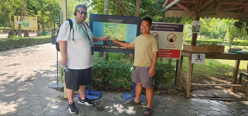 Phnom Penh: Highlights Tour Including S21 and Killing Fields - Quick hits before you go
