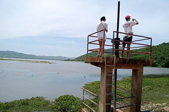 Phnom Penh Kampot Kep Tour "Pepper Farm, Salt Field, Crab Market" - Salt fields in dry season: the stop that depends on timing