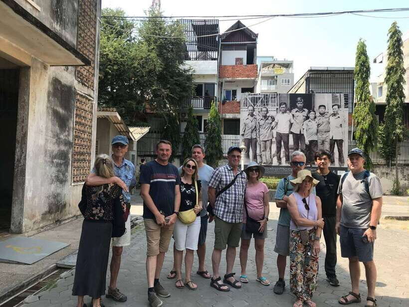 Phnom Penh: killing field & Toul Sleng genocide museum Tour - Tuol Sleng (S21) in 1.5 Hours: What You’ll See and What to Focus On