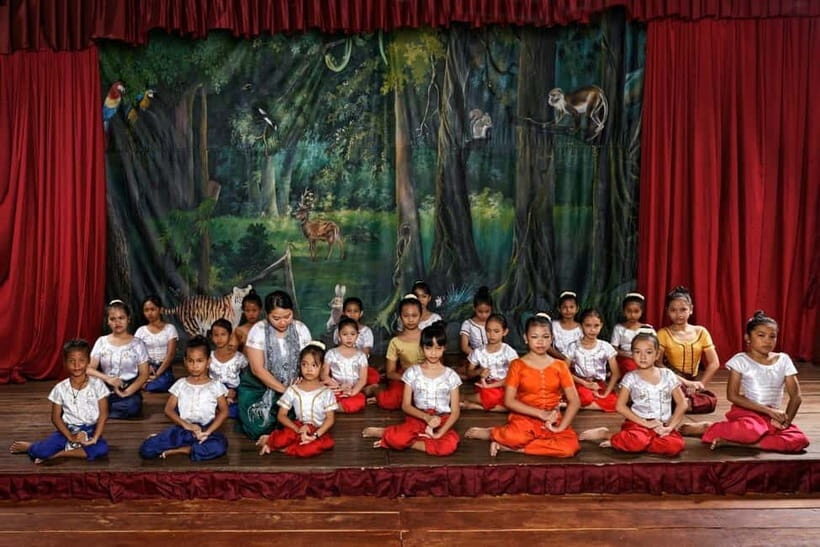 Phnom Penh Must Visit City Full Day Classic Tour - Pickup, group size, and the logistics that affect your comfort