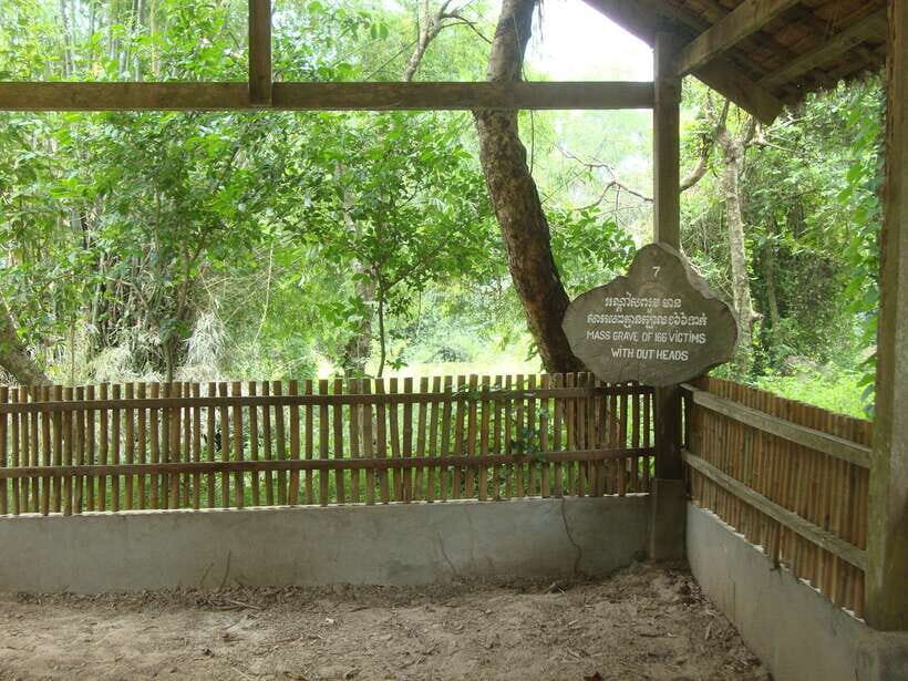 Phnom Penh: S-21 Prison and Killing Fields Half-Day Tour - Choeung Ek Killing Fields: Numbers, Meaning, and What the Guide Does