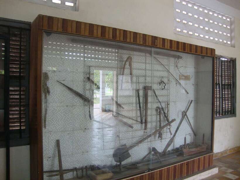 Phnom Penh: S-21 Prison and Killing Fields Half-Day Tour - Tuol Sleng Genocide Museum (S-21): Former School, Prison, and Forced Confessions
