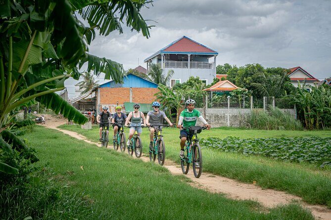 Phnom Penh Silk Island Bike Tour/ E-Bike or Tuk Tuk - Meeting at Siem Reaper and getting rolling by 7:30