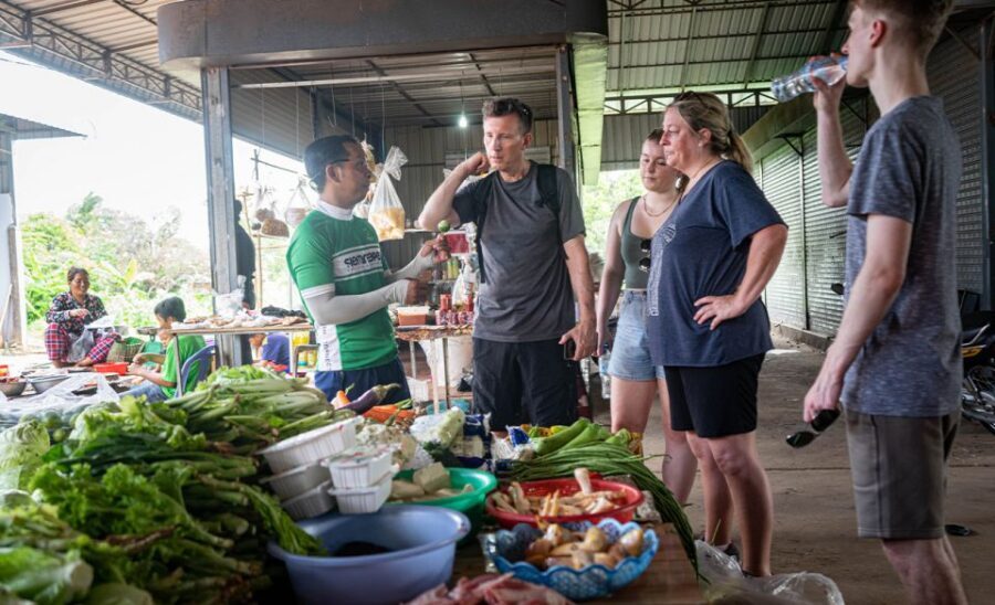 Phnom Penh: Silk Islands Half-Day Bike Tour - Pace, Distance, and What the Ride Feels Like