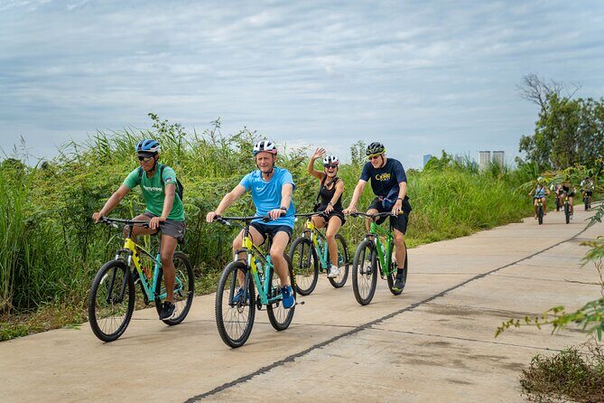 Phnom Penh to Silk Island Sunset Bike Tour/ E-Bike or Tuk Tuk - Value check: is $39 worth it in Phnom Penh?