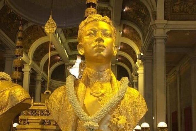 Phnom Penh Vital Discovery-Full Day Tour (Including all services) - Independence Monument, Mekong views, and Sisowath Quay