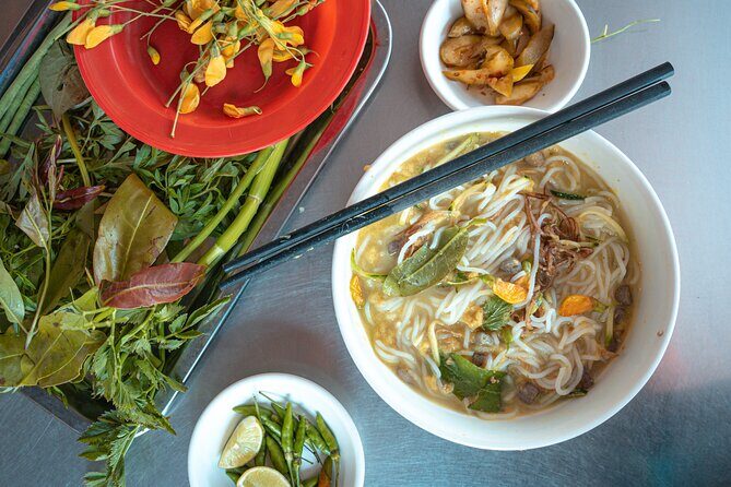 Phnom Penh’s Culinary Underground: Local Food Tour by Tuk-tuk - Drinks, Pacing, and How Guides Make It Feel Personal