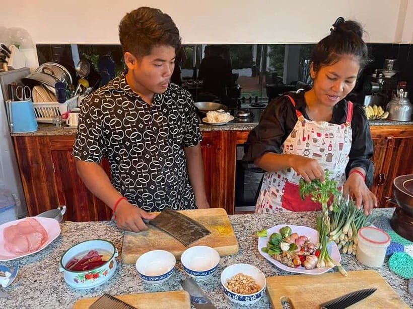 Phnom Penh’s Hands-On Khmer Cooking Class in the Countryside - Chicken Amok cooking: where the class turns hands-on