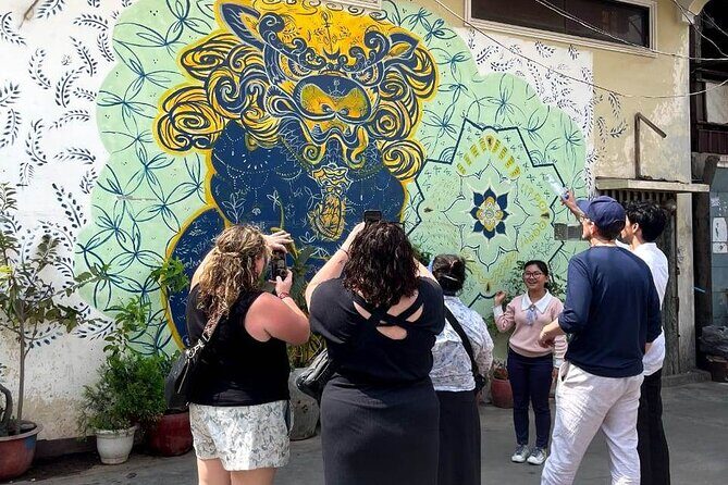 Phnom Penh's Morning Market and Street Art Tour by Tuk tuk - Why a Morning at 8:30 Makes Sense in Phnom Penh